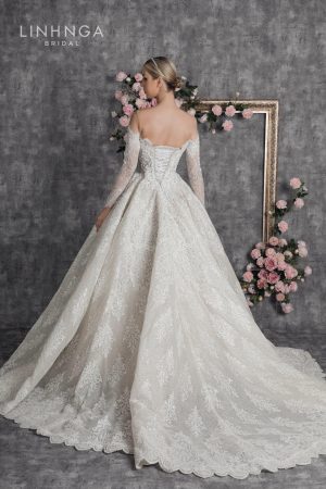 Váy cưới làm lễ Luxury LT279