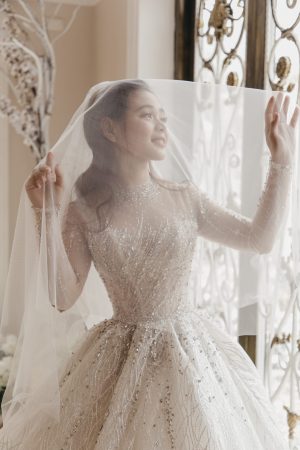 Váy cưới làm lễ Luxury LT273