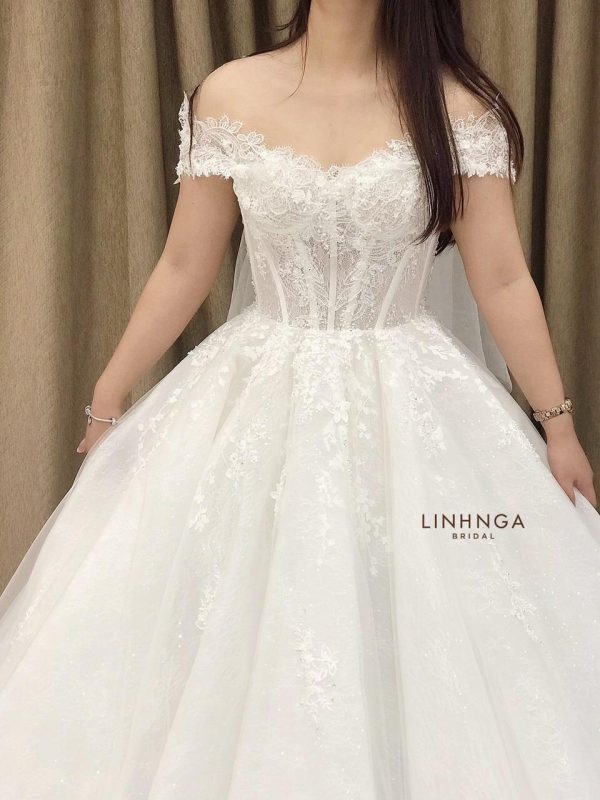 Váy cưới làm lễ luxury HNL260