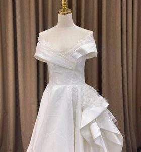 Váy cưới làm lễ luxury HNL301