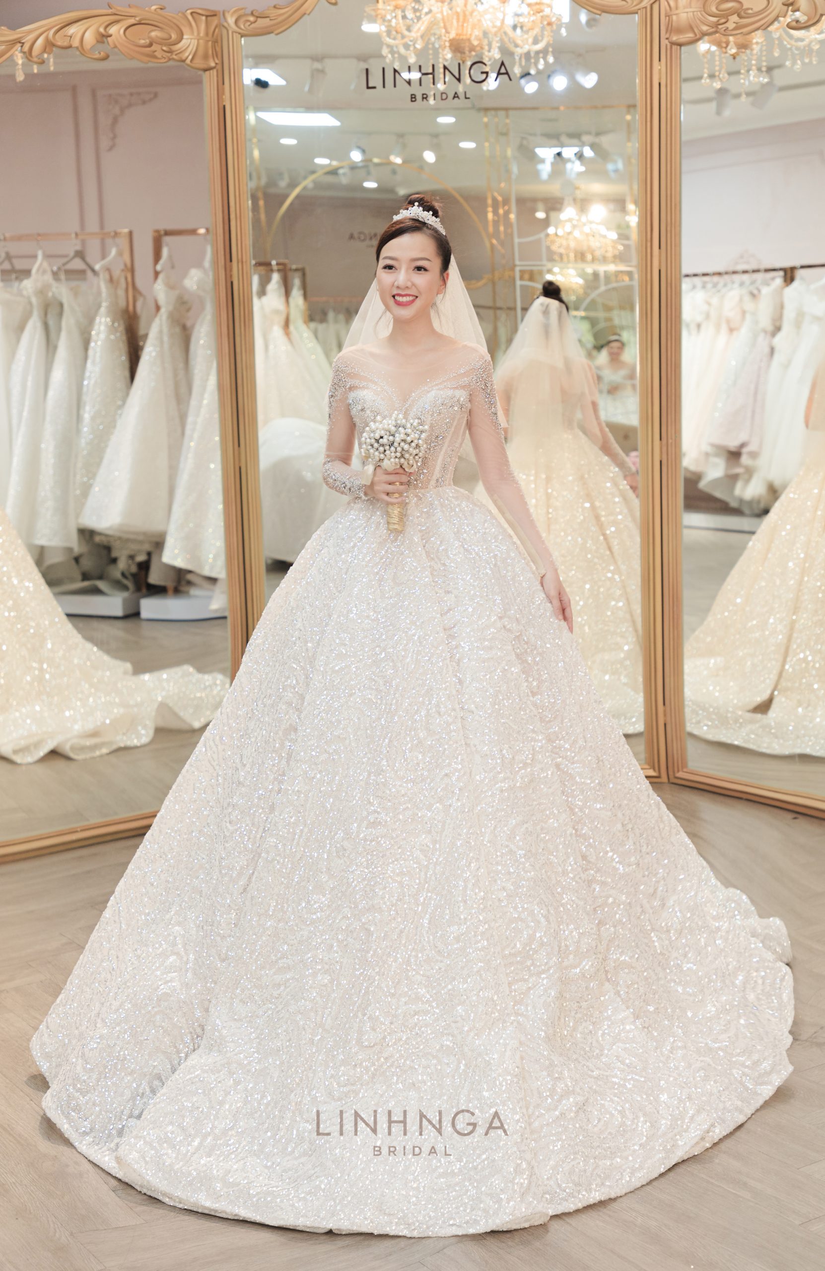 Top 15 váy cưới công chúa lộng lẫy nhất Linh Nga Bridal