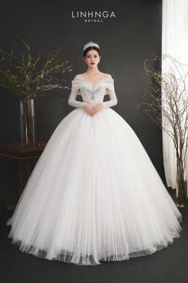 TOP 4 EMERGING WEDDING DRESS STYLES IN INTIMATE WEDDING TOP 4 EMERGING WEDDING DRESS STYLES IN INTIMATE WEDDING