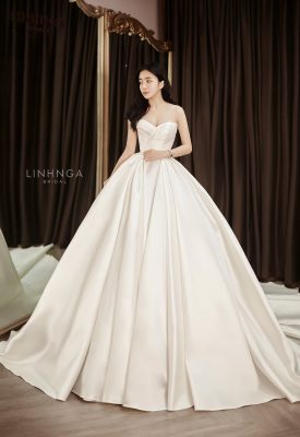 TOP 4 EMERGING WEDDING DRESS STYLES IN INTIMATE WEDDING TOP 4 EMERGING WEDDING DRESS STYLES IN INTIMATE WEDDING