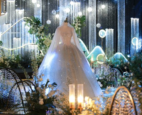 Chi tiết váy cưới của Mai Hà Trang vợ Đức Chinh: “Mới mẻ” với váy cưới cổ điển.