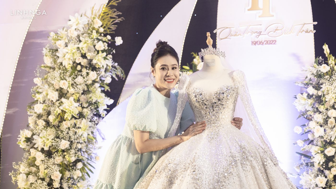 Toàn cảnh đám cưới Hồ Bích Trâm: váy cưới Linh Nga Bridal tô điểm vẻ đẹp cô dâu