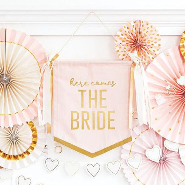 Modish Party Here Comes The Bride Banner
