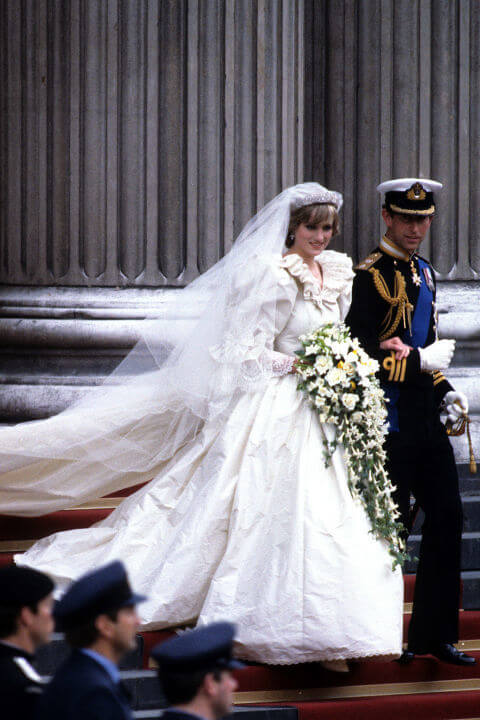 Váy cưới của công nương Diana và thái tử Charles năm 1981