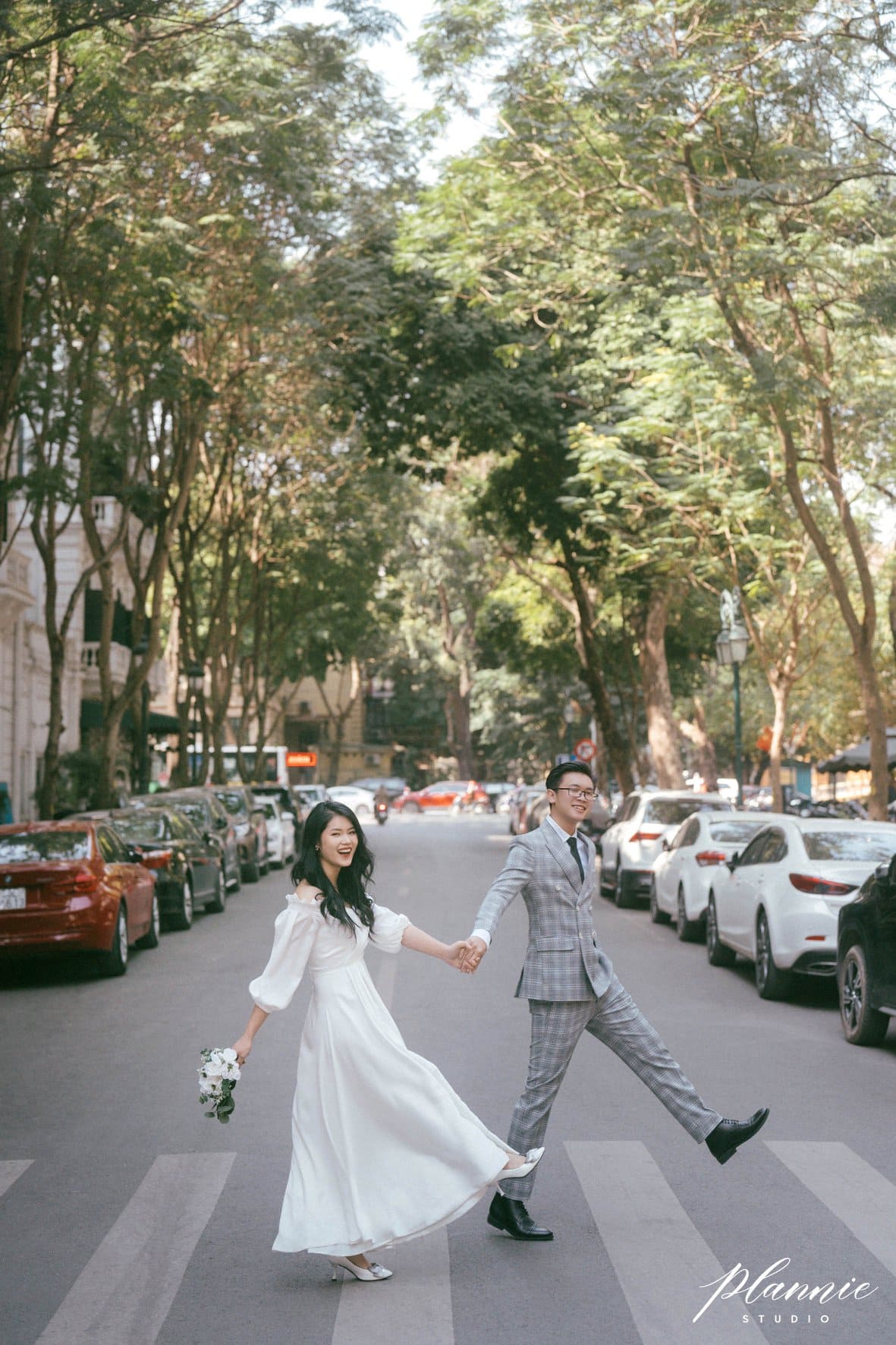 Phong cách chụp ảnh cưới đường phố