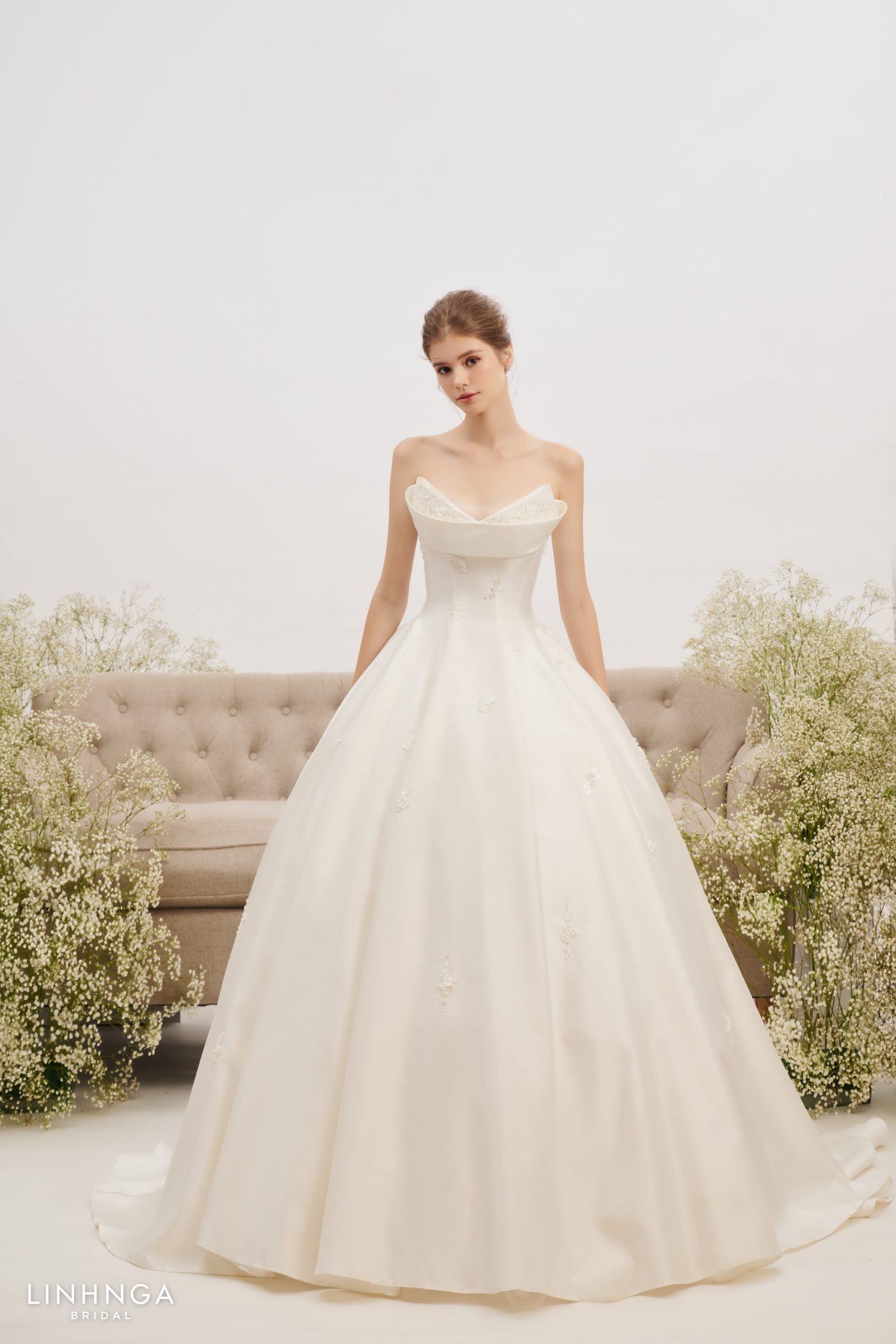 Váy cưới thiết kế-LXBAT127