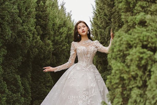 Top 9 mẫu váy cưới nhẹ nhàng tại Linh Nga Bridal