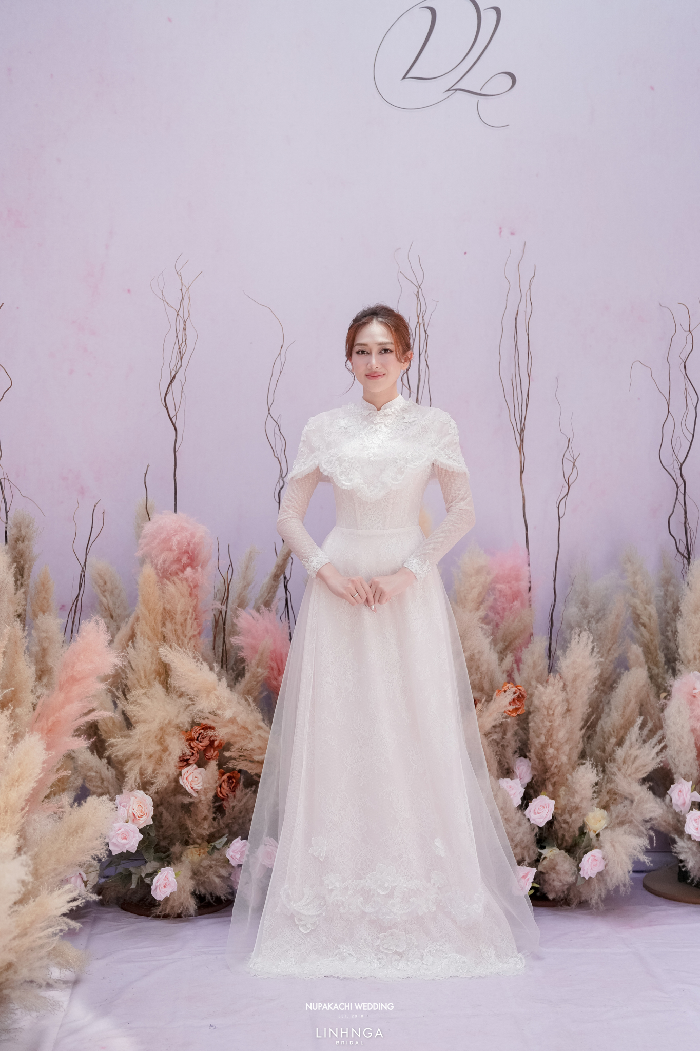Áo dài cưới cung đình của Phương Lan - Phan Đạt Áo dài cưới cung đình của Phương Lan - Phan Đạt