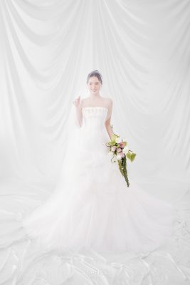 váy cưới midu