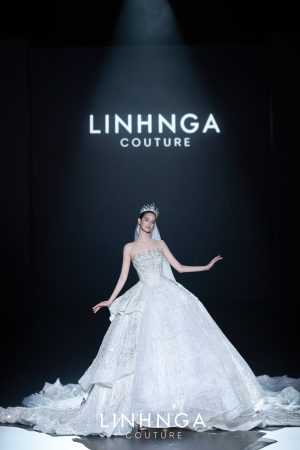 Váy lễ dòng Haute Couture – CTH040