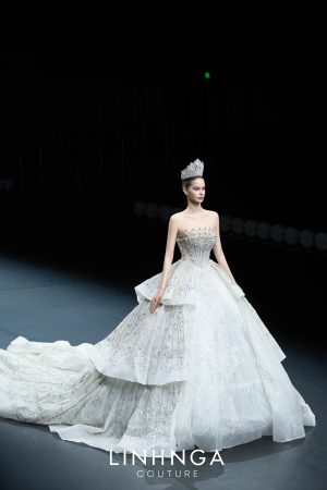 Váy lễ dòng Haute Couture – CTH040